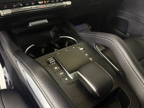 Used 2022 Mercedes-Benz GLE 350 4MATIC w/ Premium Package image 35