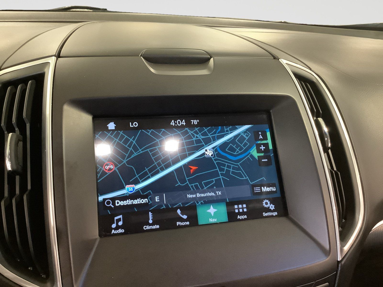 Used 2016 Ford Edge Titanium w/ Equipment Group 302A FWD image 18