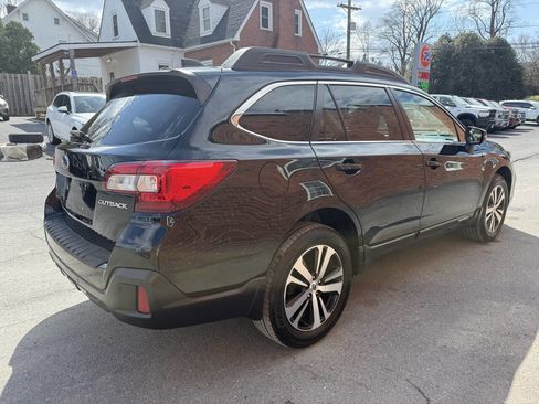 Used 2019 Subaru Outback 2.5i Limited w/ Popular Package #2 AWD/4WD image 2