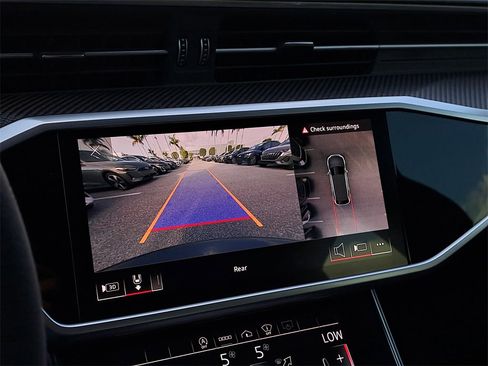 Used 2022 Audi RS 6 w/ Carbon Optic Package image 12