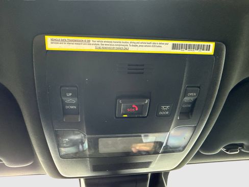 Used 2023 Lexus IS 300 w/ Comfort Package RWD image 33