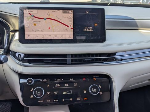 Used 2023 INFINITI QX60 Luxe w/ Cargo Package image 31