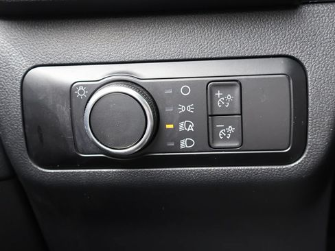 Certified 2025 Ford Escape ST-Line AWD/4WD image 31