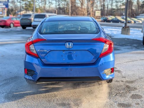 Used 2016 Honda Civic EX image 9