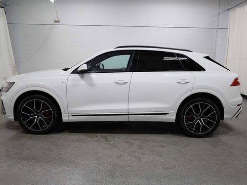 Used 2022 Audi Q8 Prestige w/ Prestige Package image 2