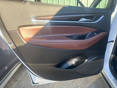 Used 2018 Buick Enclave Avenir w/ Avenir Technology Package image 10