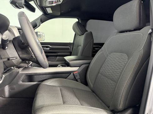 Used 2025 RAM 1500 Big Horn AWD/4WD image 23