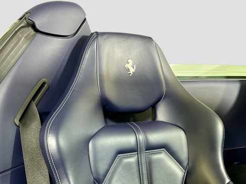 Used 2018 Ferrari 488 Spider RWD image 20