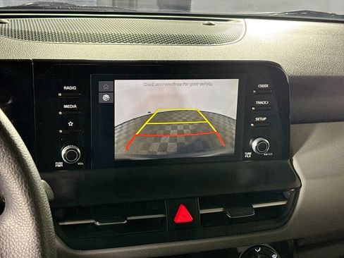 Certified 2026 Kia Seltos LX AWD/4WD image 17