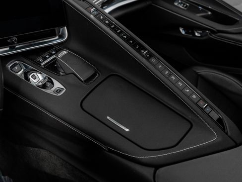 Used 2020 Chevrolet Corvette Stingray Preferred Cpe w/ 2LT image 37