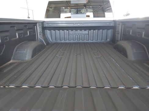 Used 2026 GMC Sierra 2500 AT4 w/ AT4 Premium Plus Package AWD/4WD image 27