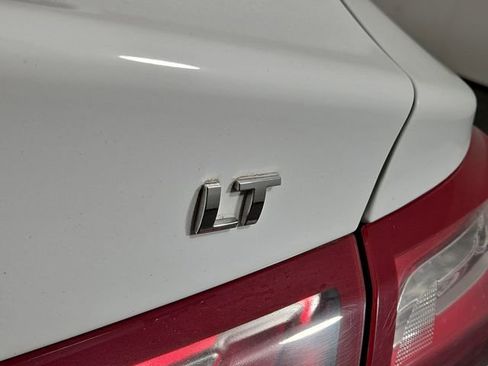 Used 2019 Chevrolet Malibu LT FWD image 30
