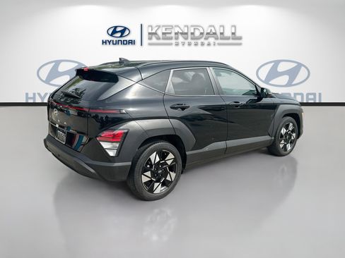 Used 2024 Hyundai Kona SEL w/ Convenience Package FWD image 6