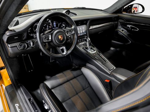 Used 2018 Porsche 911 Turbo S AWD/4WD image 10