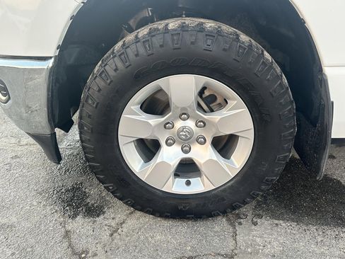 Used 2022 RAM 1500 Big Horn image 10