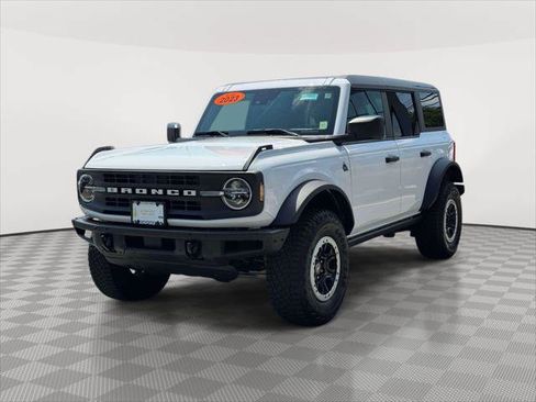 Used 2023 Ford Bronco Black Diamond w/ Sasquatch Package AWD/4WD image 3