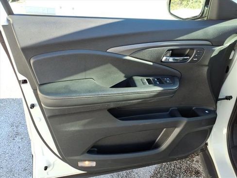 Used 2023 Honda Ridgeline RTL-E image 14