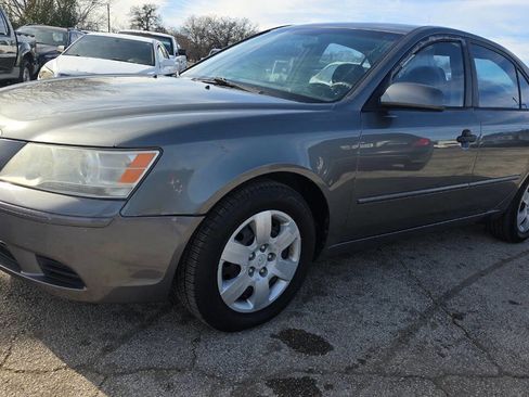 Used 2010 Hyundai Sonata GLS image 4