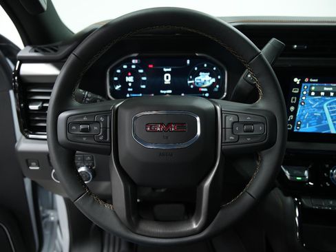 New 2026 GMC Sierra 2500 AT4 w/ AT4 Preferred Package image 32