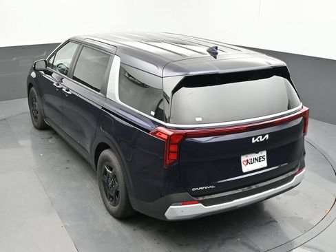 Used 2026 Kia Carnival FWD image 35