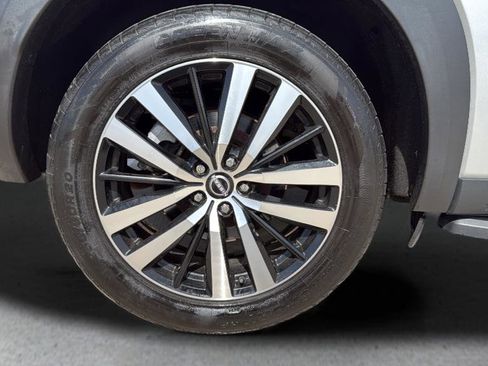 Used 2023 Nissan Pathfinder Platinum w/ Lighting Package (N93) image 13