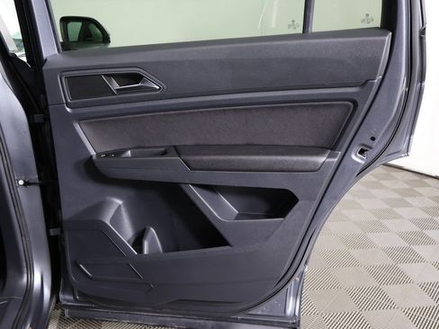 Used 2018 Volkswagen Atlas Launch Edition image 24