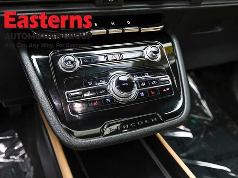 Used 2022 Lincoln Corsair Reserve w/ Elements Package AWD/4WD image 13