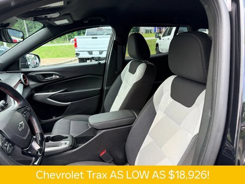 Used 2024 Chevrolet Trax RS w/ Driver Confidence Package FWD image 12