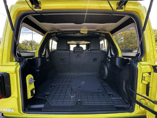 Used 2024 Jeep Wrangler Unlimited Rubicon AWD/4WD image 40