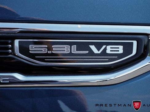 Used 2025 GMC Sierra 1500 Denali AWD/4WD image 4