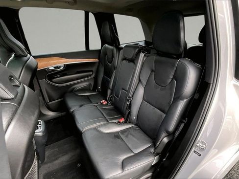 Certified 2023 Volvo XC90 B6 Plus image 22
