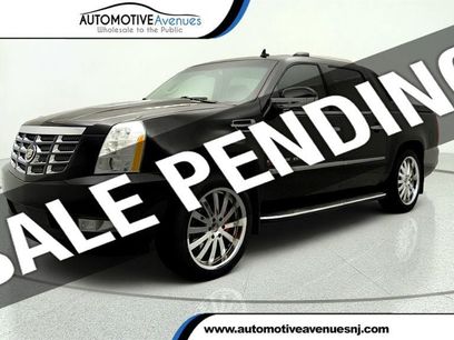 Used 2012 Cadillac Escalade EXT Luxury