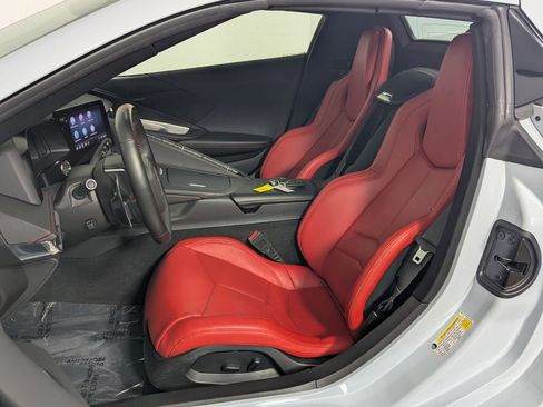 Used 2020 Chevrolet Corvette Stingray Convertible w/ Battery Protection Package RWD image 12