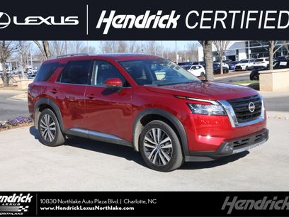 Used 2022 Nissan Pathfinder Platinum