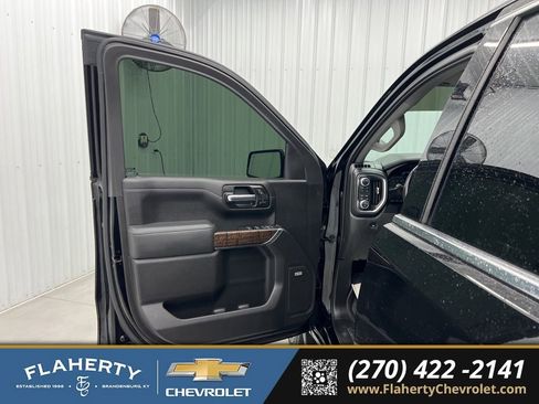 Used 2020 GMC Sierra 1500 Denali w/ Denali Ultimate Package AWD/4WD image 8