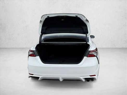 Certified 2022 Toyota Camry SE w/ Carpet Mat Package (TMS) FWD image 7