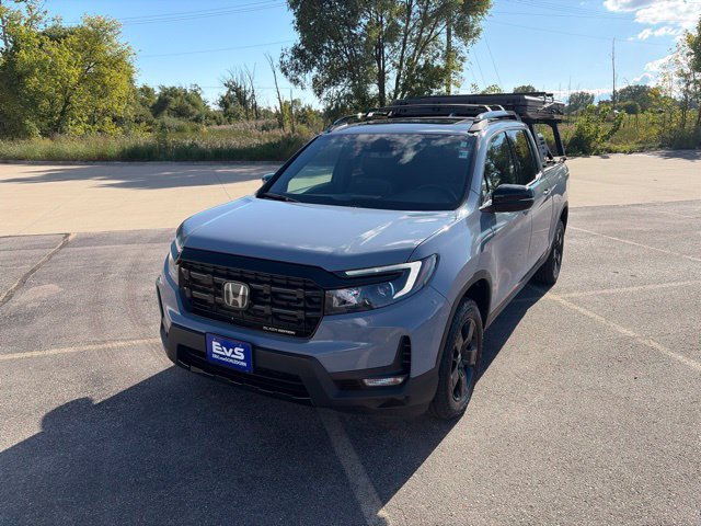 Used 2025 Honda Ridgeline Black Edition image 1