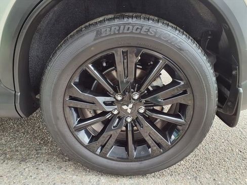 Used 2024 Mitsubishi Eclipse Cross LE AWD/4WD image 19