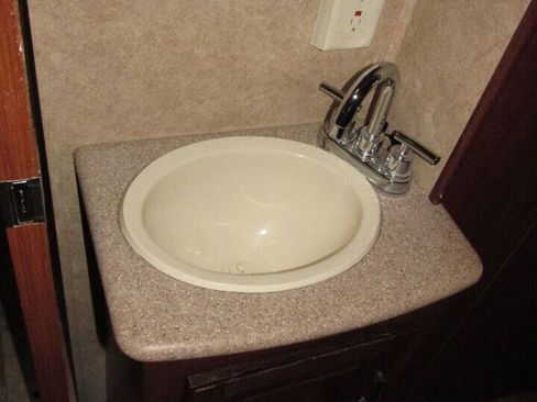 Used 2013 Mercedes-Benz Sprinter 3500 image 30
