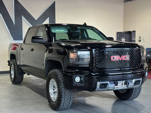 Used 2015 GMC Sierra 1500 Denali w/ Driver Alert Package image 2