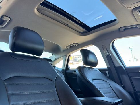 Used 2015 Ford Fusion Energi SE FWD image 17