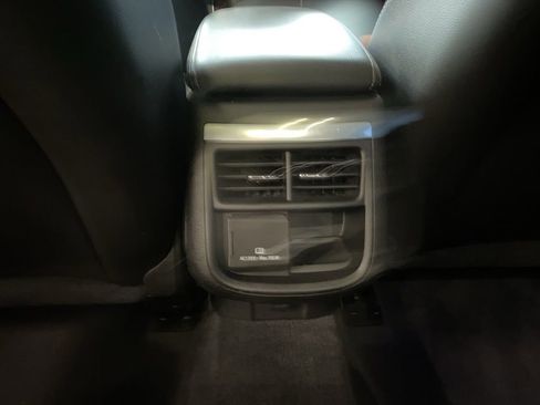 Used 2014 Chevrolet Impala LTZ image 13