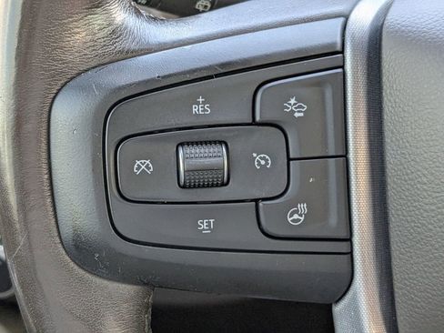 Used 2021 GMC Yukon XL SLT w/ SLT Premium Package image 34