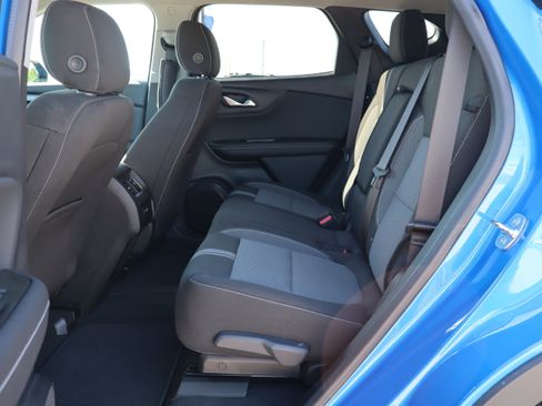 Used 2024 Chevrolet Blazer LT w/ Convenience Package FWD image 10