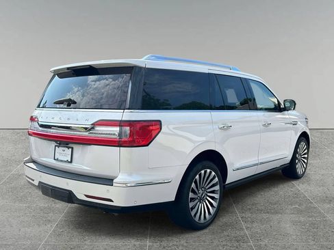 Used 2018 Lincoln Navigator Reserve w/ Technology Package AWD/4WD image 5