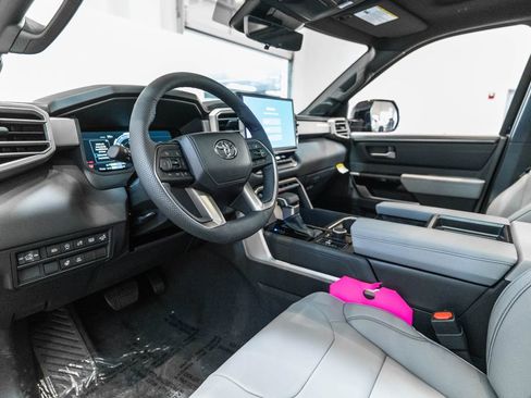 New 2026 Toyota Tundra Limited AWD/4WD image 4