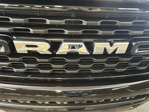 Used 2022 RAM 1500 Big Horn AWD/4WD image 8