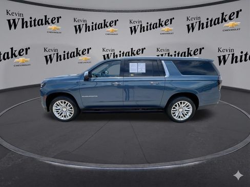 Certified 2025 Chevrolet Suburban Premier AWD/4WD image 6