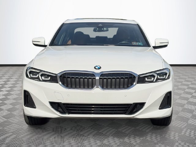 Used 2023 BMW 330i xDrive Sedan w/ Driving Assistance Package AWD/4WD image 2