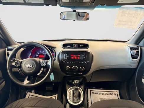 Used 2016 Kia Soul FWD image 21